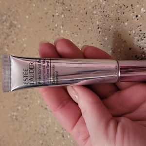 Estee Lauder Perfectionist Pro Instant Wrinkle Filler